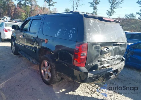 2011 Chevrolet Suburban 1500 Lt1 z USA, uszkodzony, nr VIN 1GNSCJE05BR284052